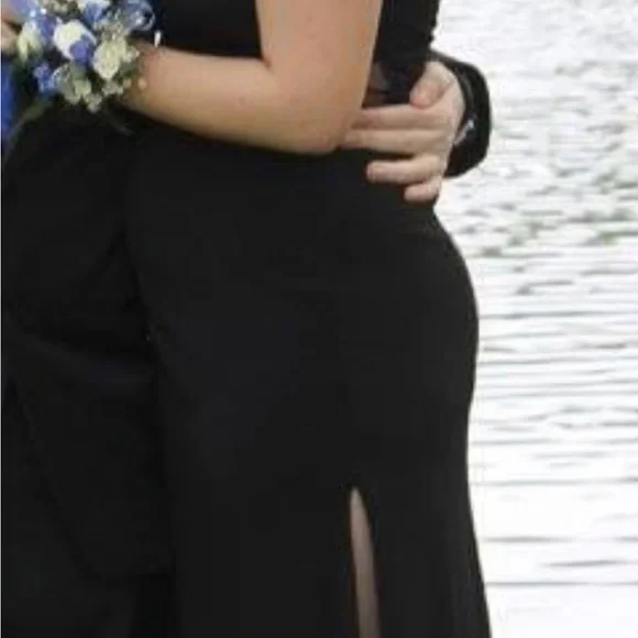 Beautiful black floor length gown with jeweled neckline and cut out sides - Picture 4 of 12